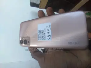 Infinix Hot 12 play 64 GB Silver