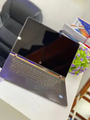 New Laptop HP Spectre X360 15t 8GB Intel Core I7 SSD 512GB