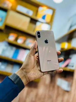 Apple iPhone XS Max 64 GB Gold