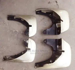 Toyota Noah Mudguard Set