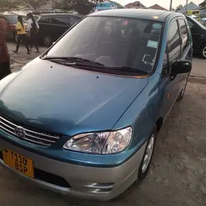 Toyota Corolla Spacio 2000 Blue