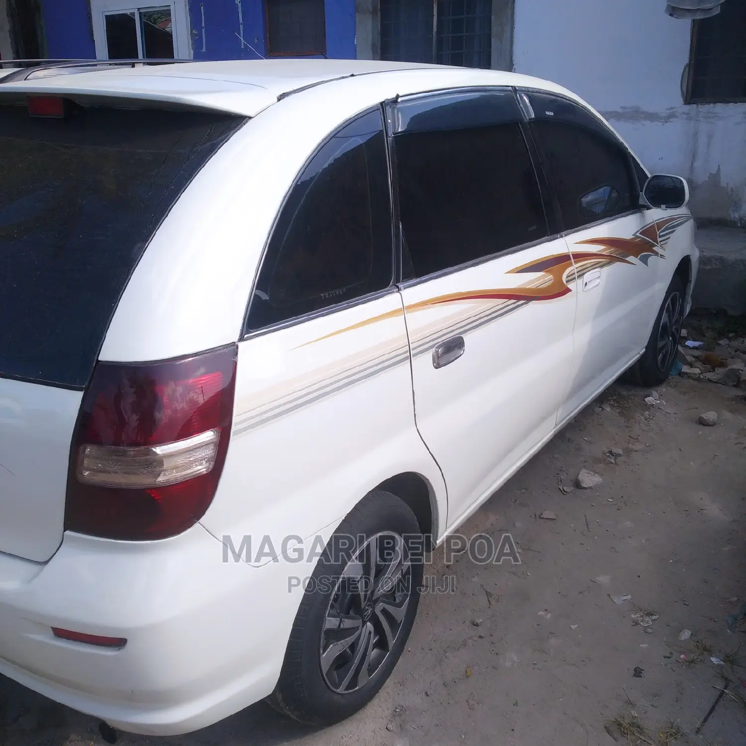 Toyota Nadia 2003 White