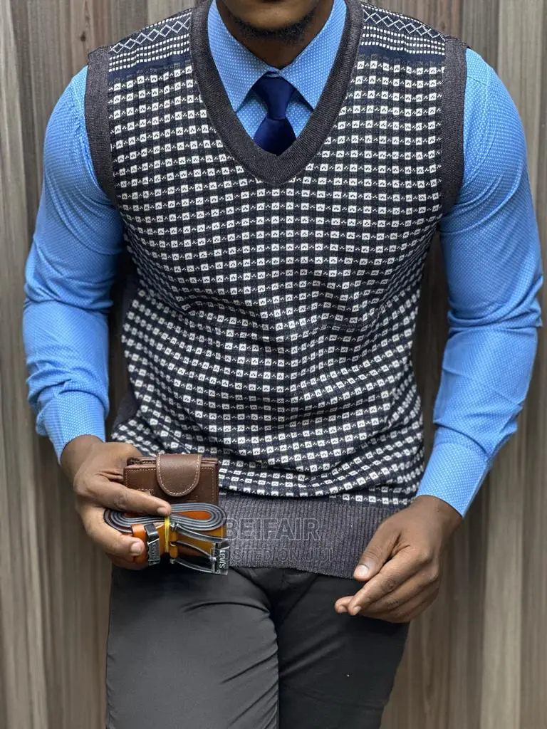 Vizibao | Sleeveless Sweaters