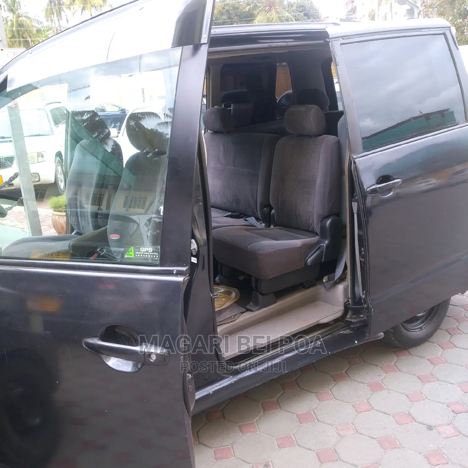 Toyota Noah 2005 Black