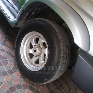 Toyota Hilux Surf 2005 Silver