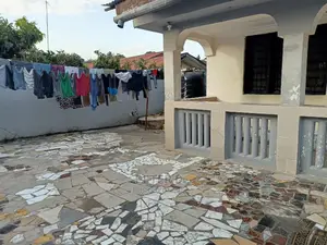 3bdrm Apartment in Kimara for rent
