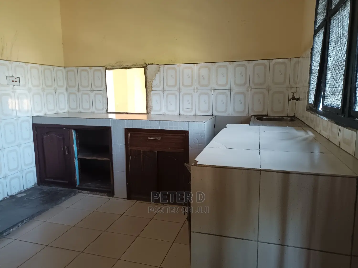 3bdrm Apartment in Kimara for rent