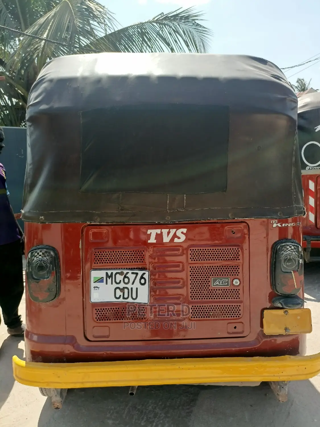 TVS Neo NX 2022 Red