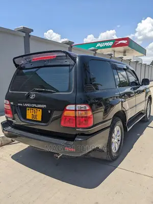Toyota Land Cruiser 2017 Black