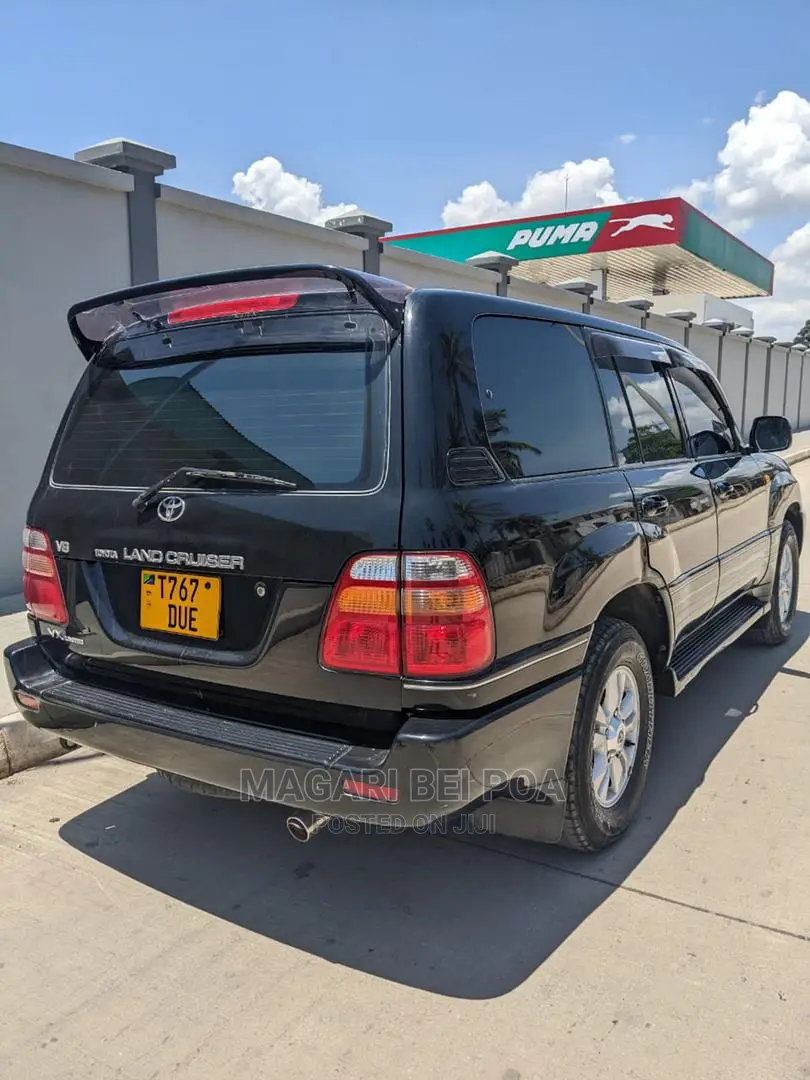 Toyota Land Cruiser 2017 Black