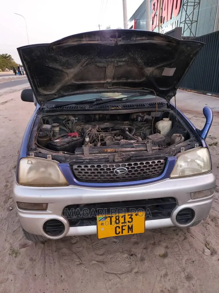 Daihatsu Terios 2019 Blue
