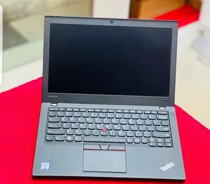 Laptop Lenovo ThinkPad X260 8GB Intel Core I7 HDD 500GB
