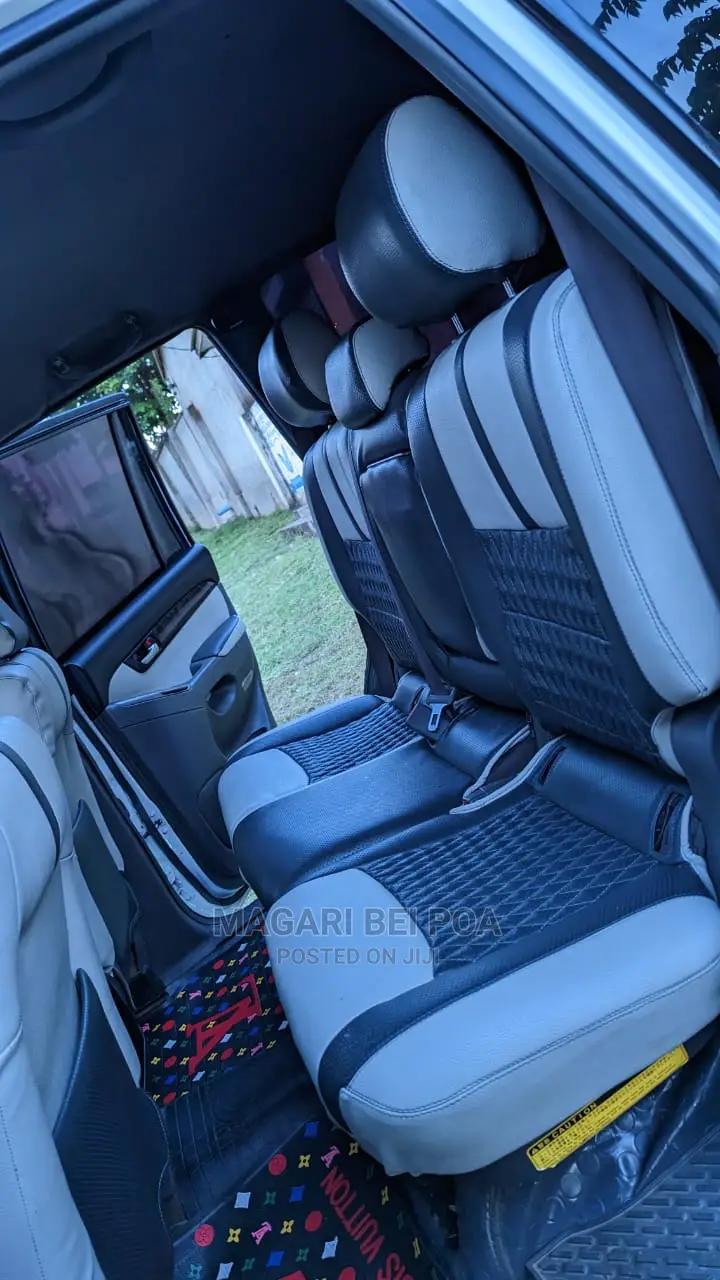 Toyota Land Cruiser Prado 2007 Silver