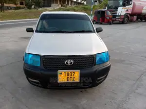Toyota Succeed 2004 Silver