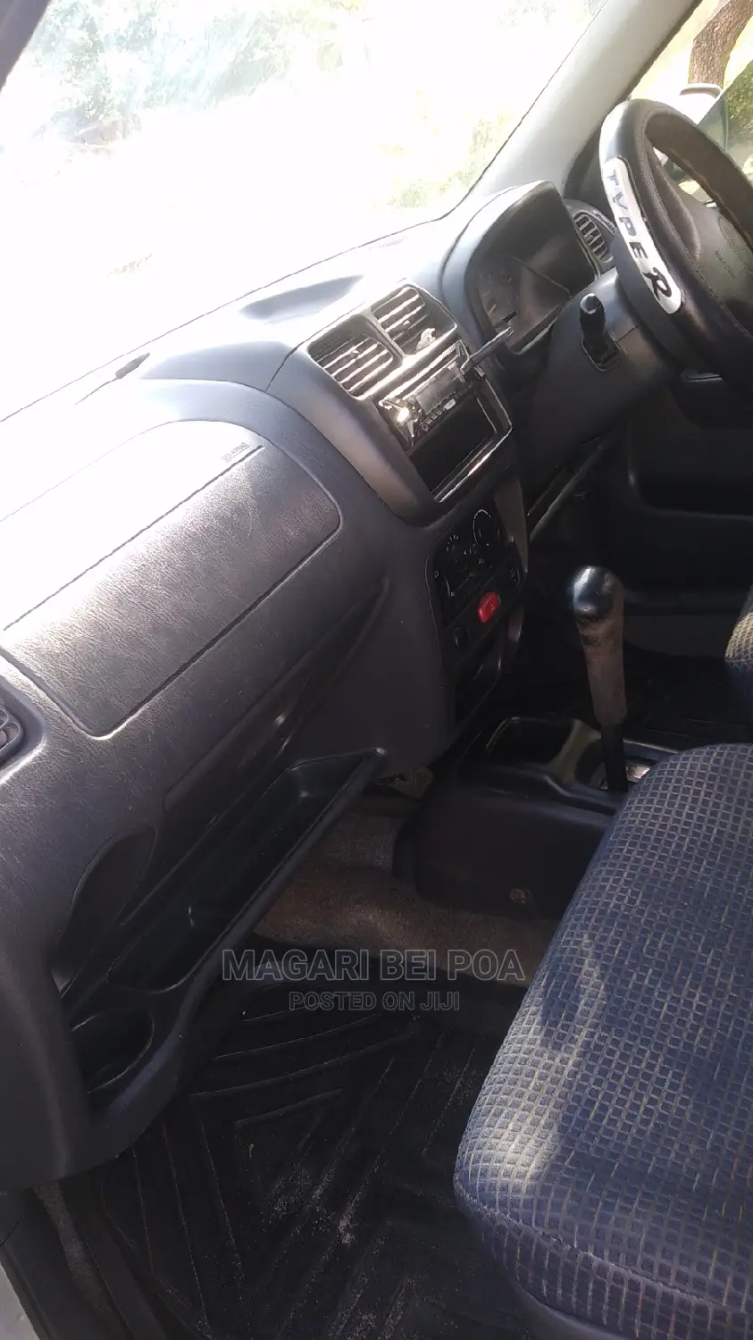 Suzuki Swift 2006 Silver