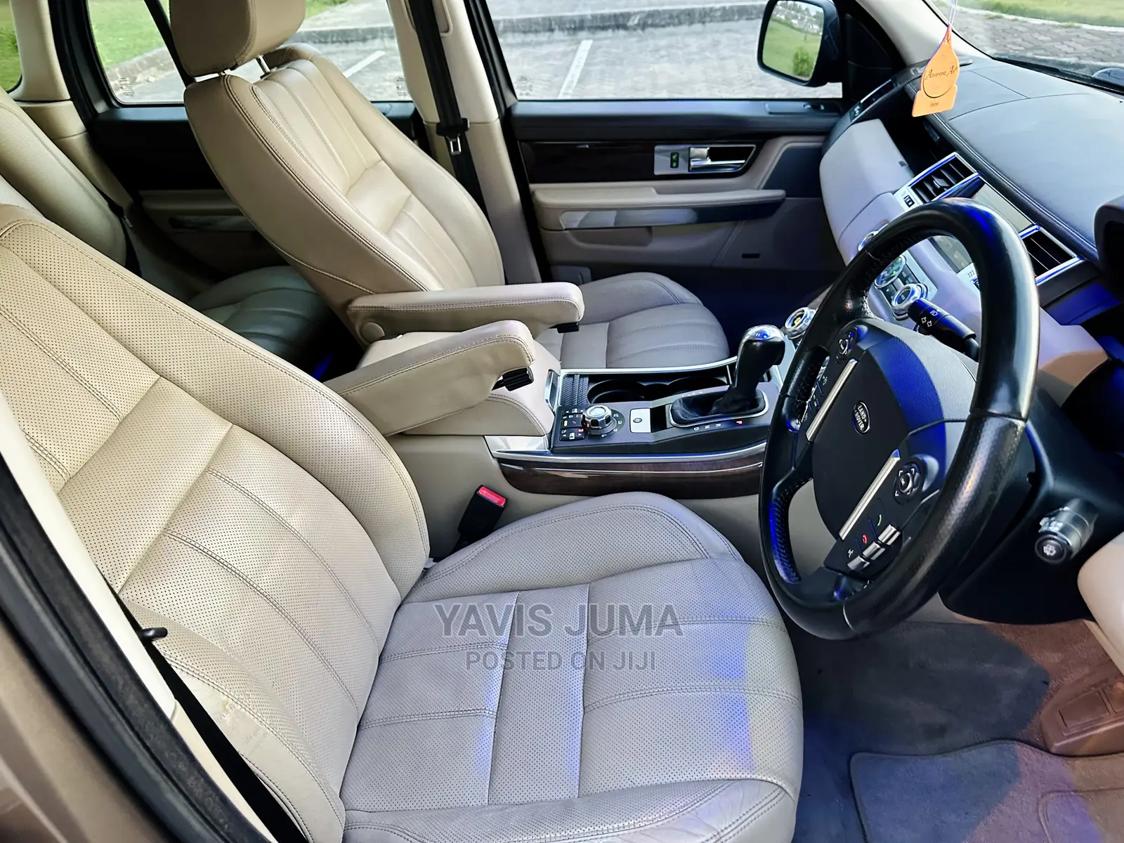 Land Rover Range Rover Sport 2010 Gold