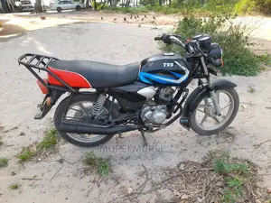 TVS HLX 125 2021 Black
