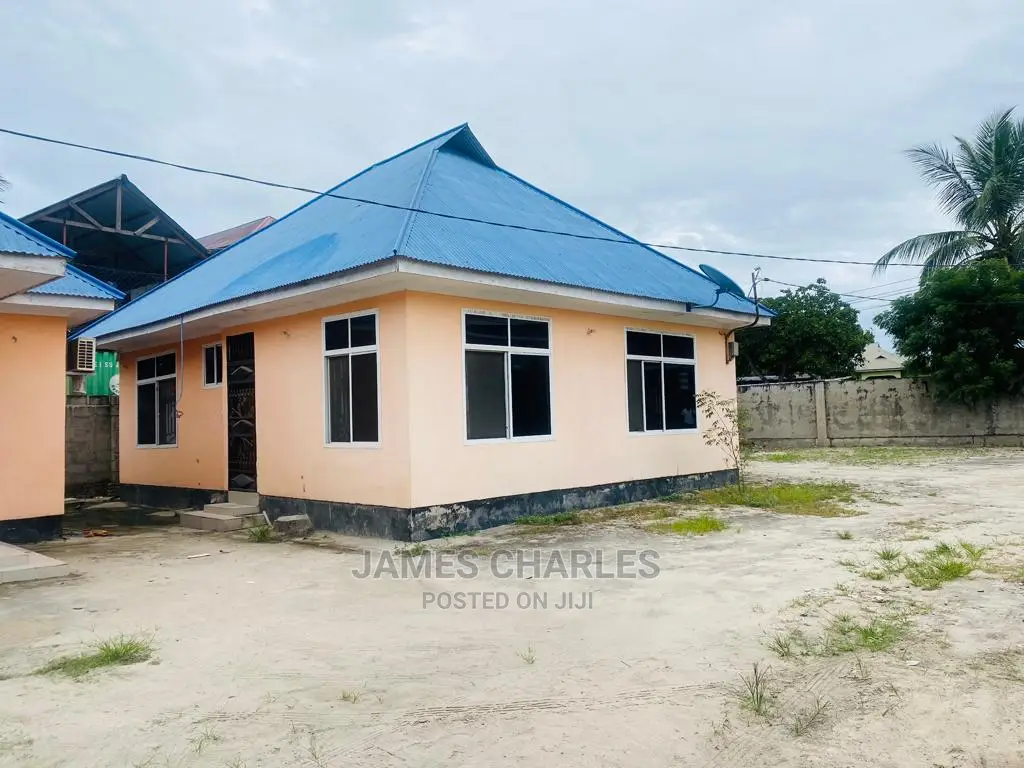 Furnished 3bdrm Mansion in Kigamboni Kisiwani, Kinondoni for sale
