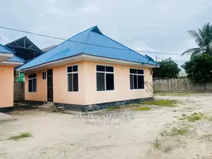 Furnished 3bdrm Mansion in Kigamboni Kisiwani, Kinondoni for sale