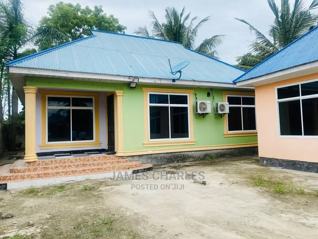 Furnished 3bdrm Mansion in Kigamboni Kisiwani, Kinondoni for sale