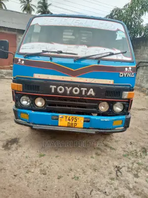 Toyota Dyna Tipper