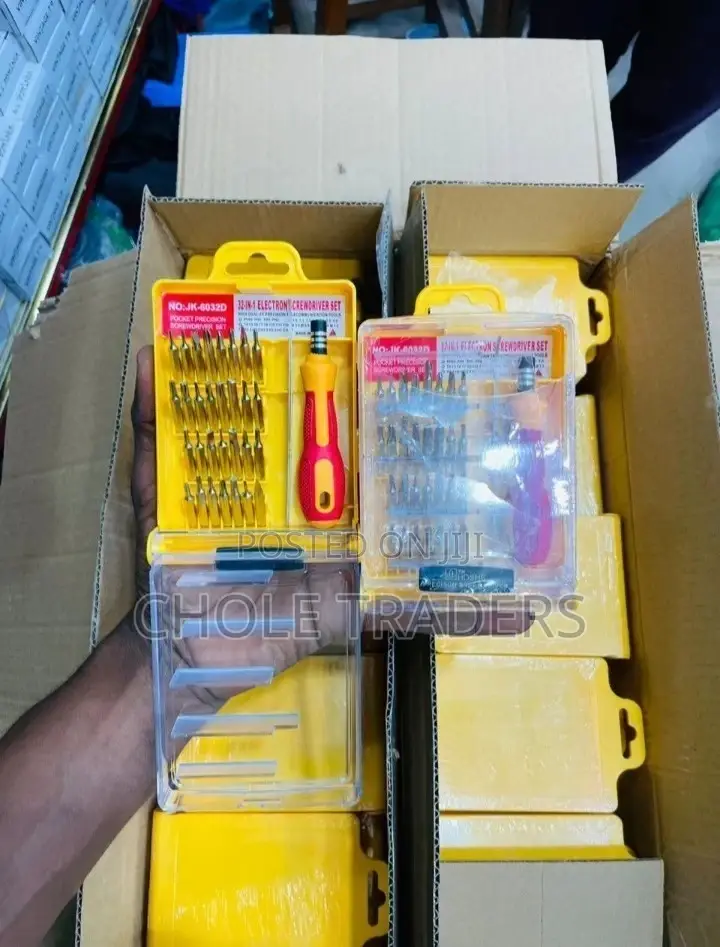 32 in 1 Electron Screwdriver Set