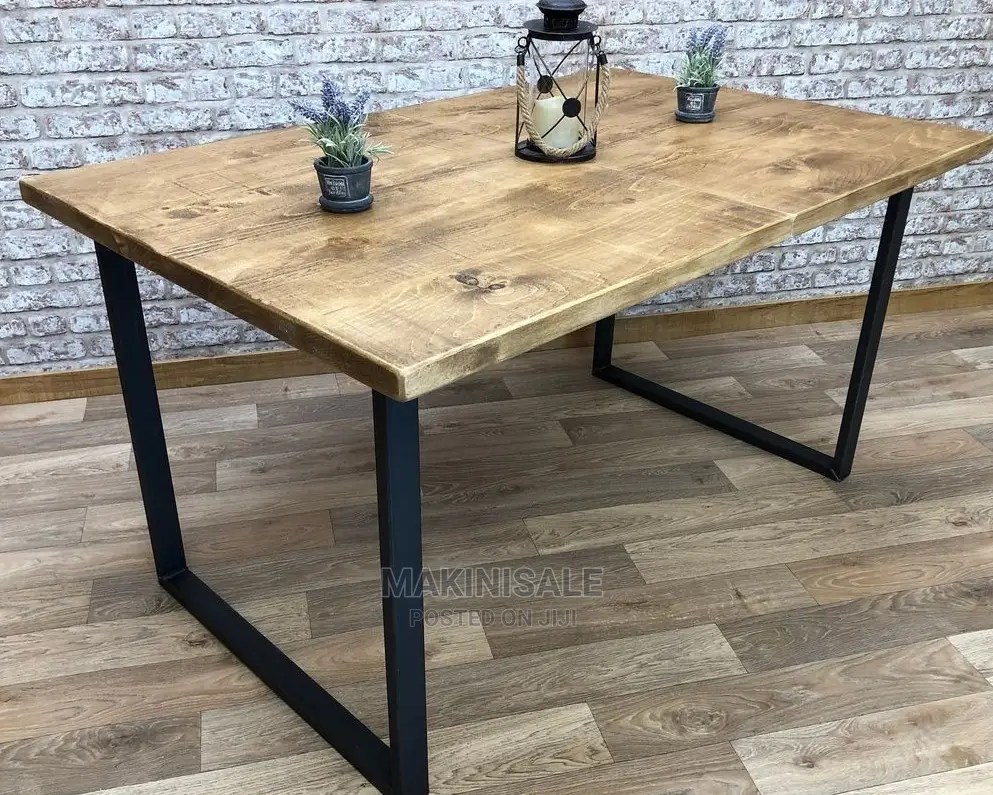 Office Table Nzuri Sana Bei Yetu Ni Poa Sana
