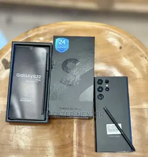 New Samsung Galaxy S22 Ultra 5G 256 GB Black