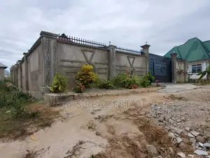 3bdrm House in Dovya Chamazi for sale