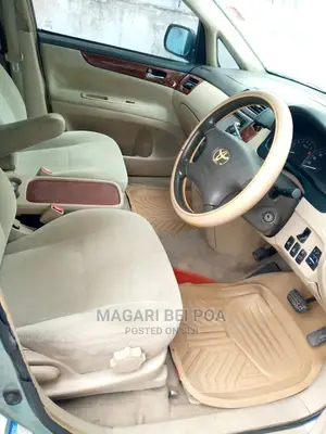 Toyota Ipsum 2005 Ivory