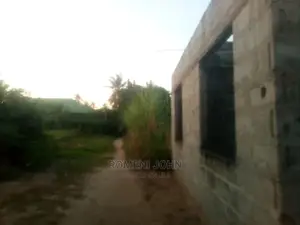 8bdrm Townhouse/Terrace in Tanzania Dsm Ukonga for sale