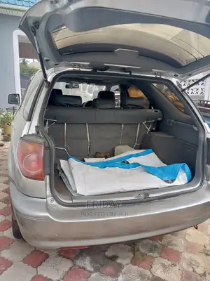 Toyota Harrier 2004 Silver