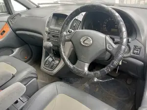 Toyota Harrier 2004 Silver