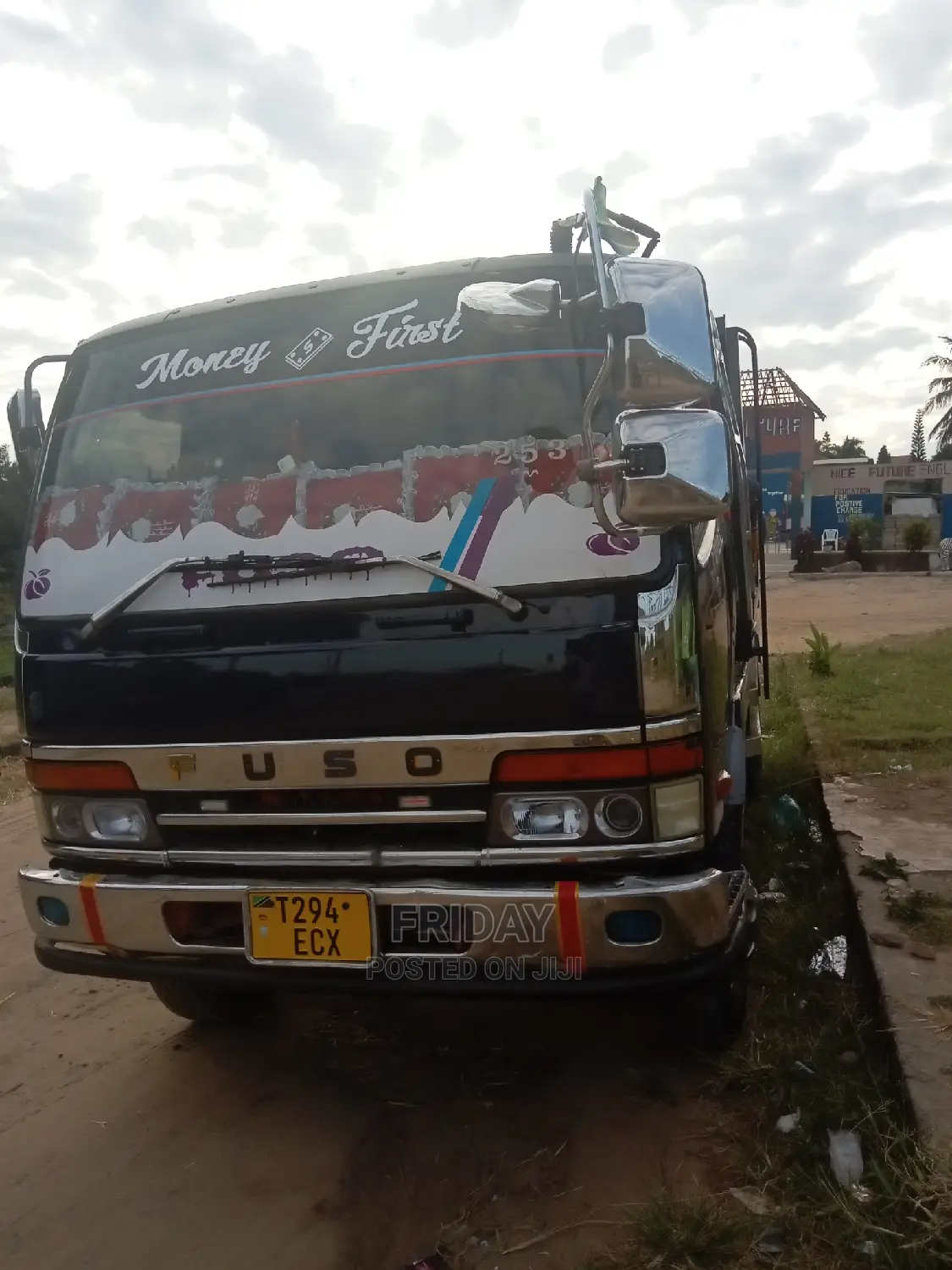 Mitsubishi Fuso Tipper