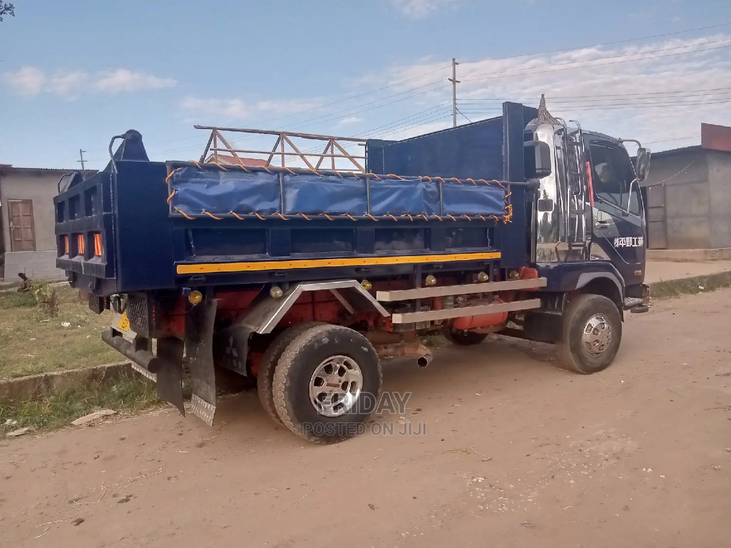 Mitsubishi Fuso Tipper