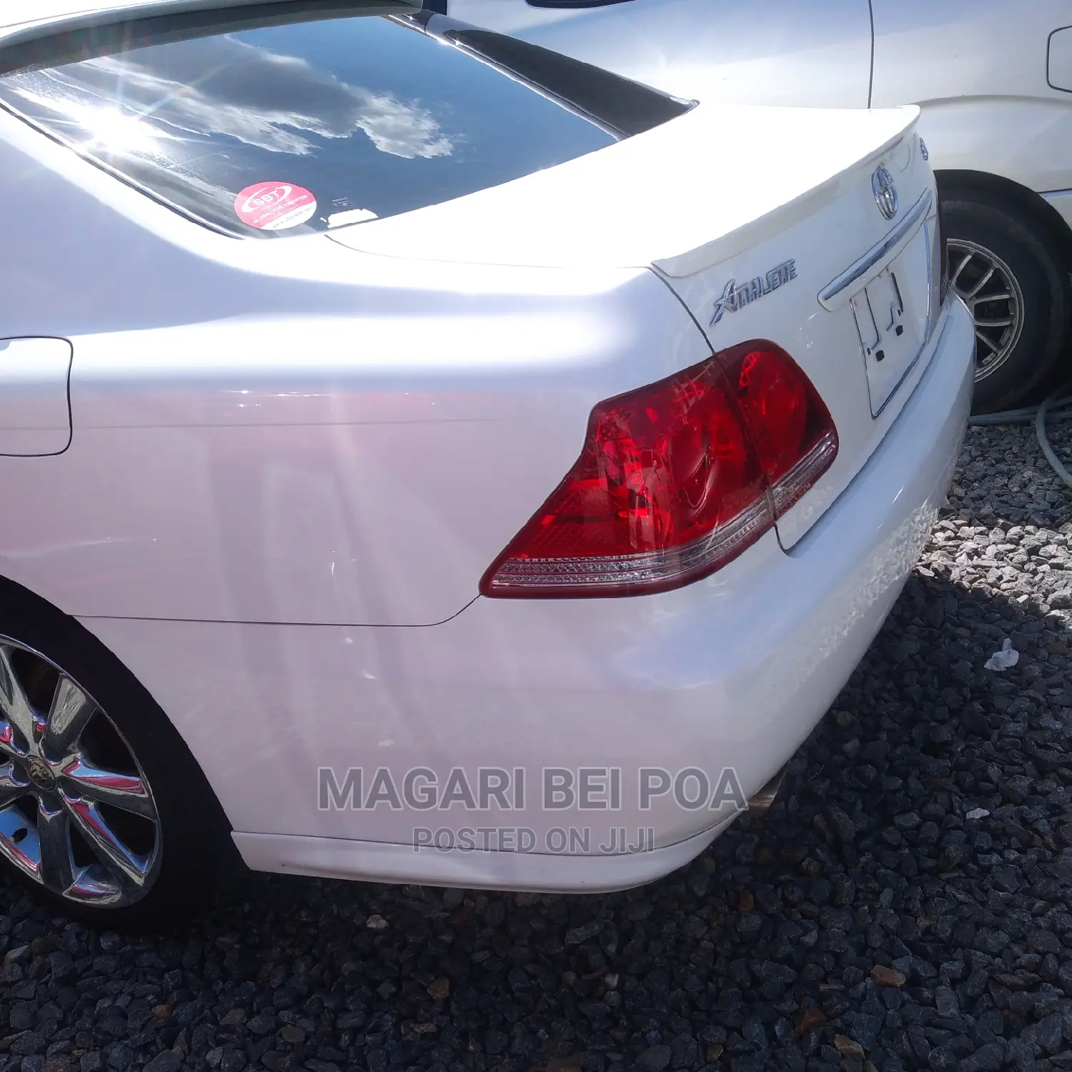 Toyota Crown 2006 White