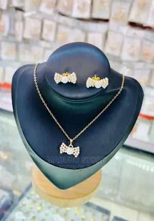 A Set of Necklace and Earrings