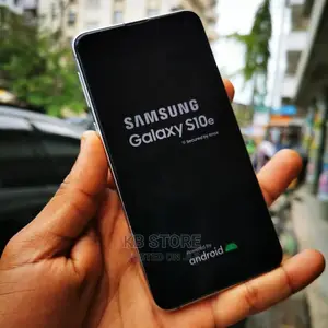 Samsung Galaxy S10e 128 GB Green