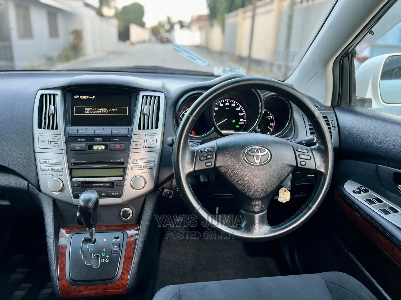 Toyota Harrier 2006 White