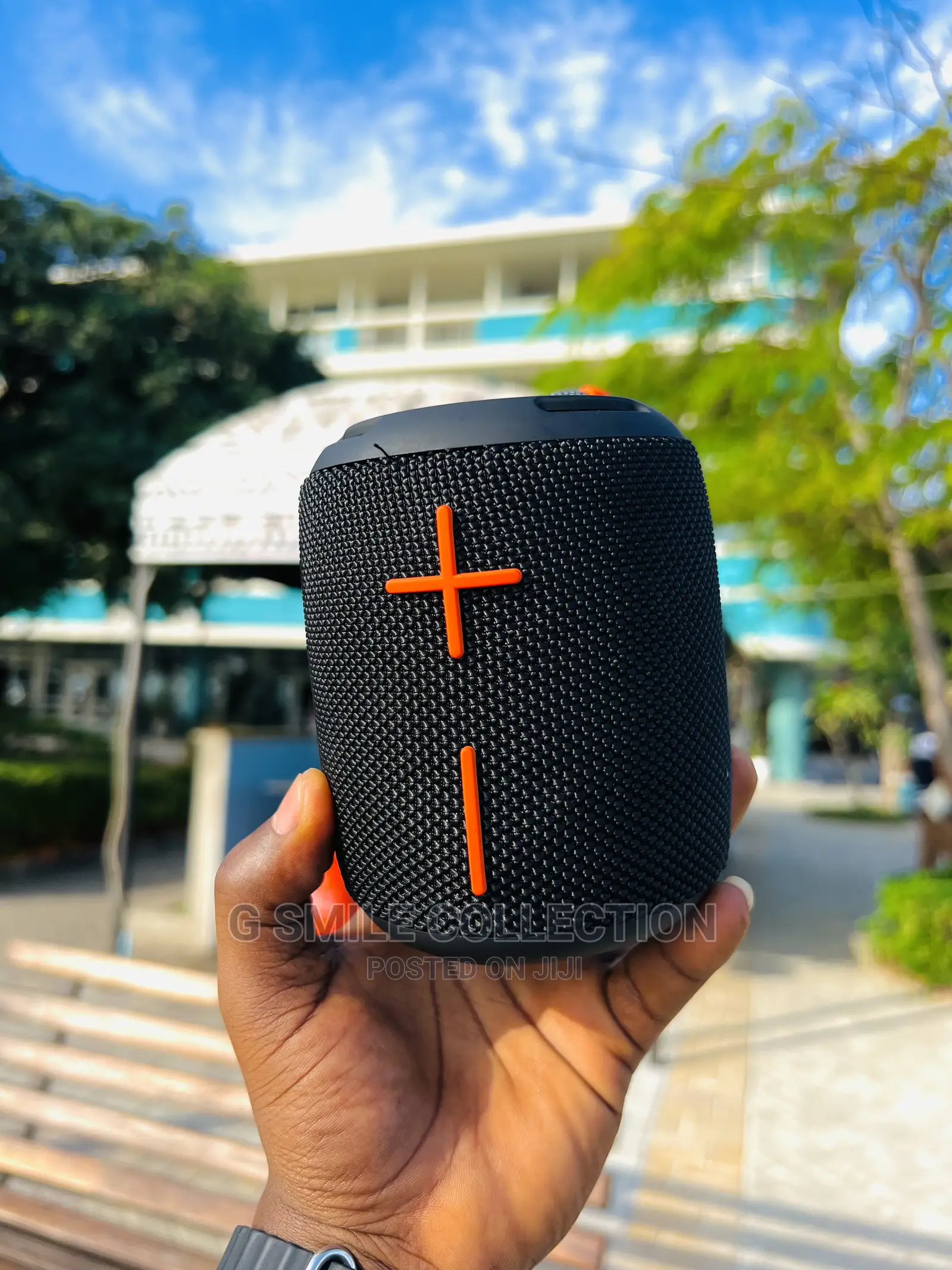Booms 350 Portable Speaker