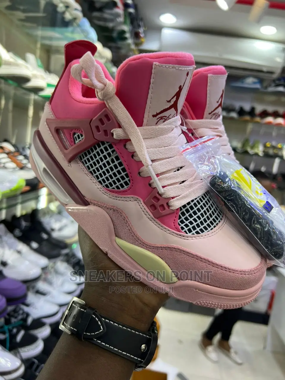 Brand New Jordan 4
