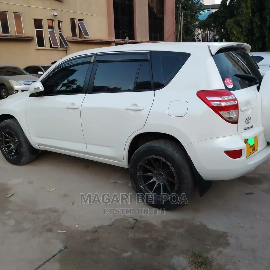 Toyota RAV4 2007 White