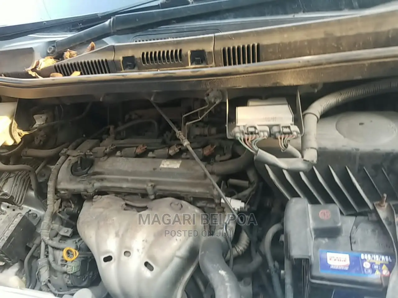 Toyota Noah 2004 Silver