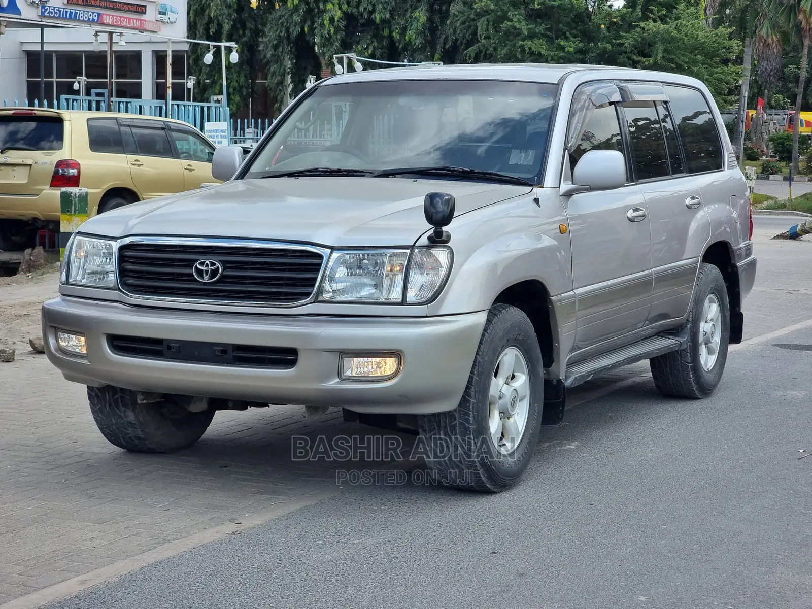 Toyota Land Cruiser 100 VX 4.2 4x4 2005 Silver