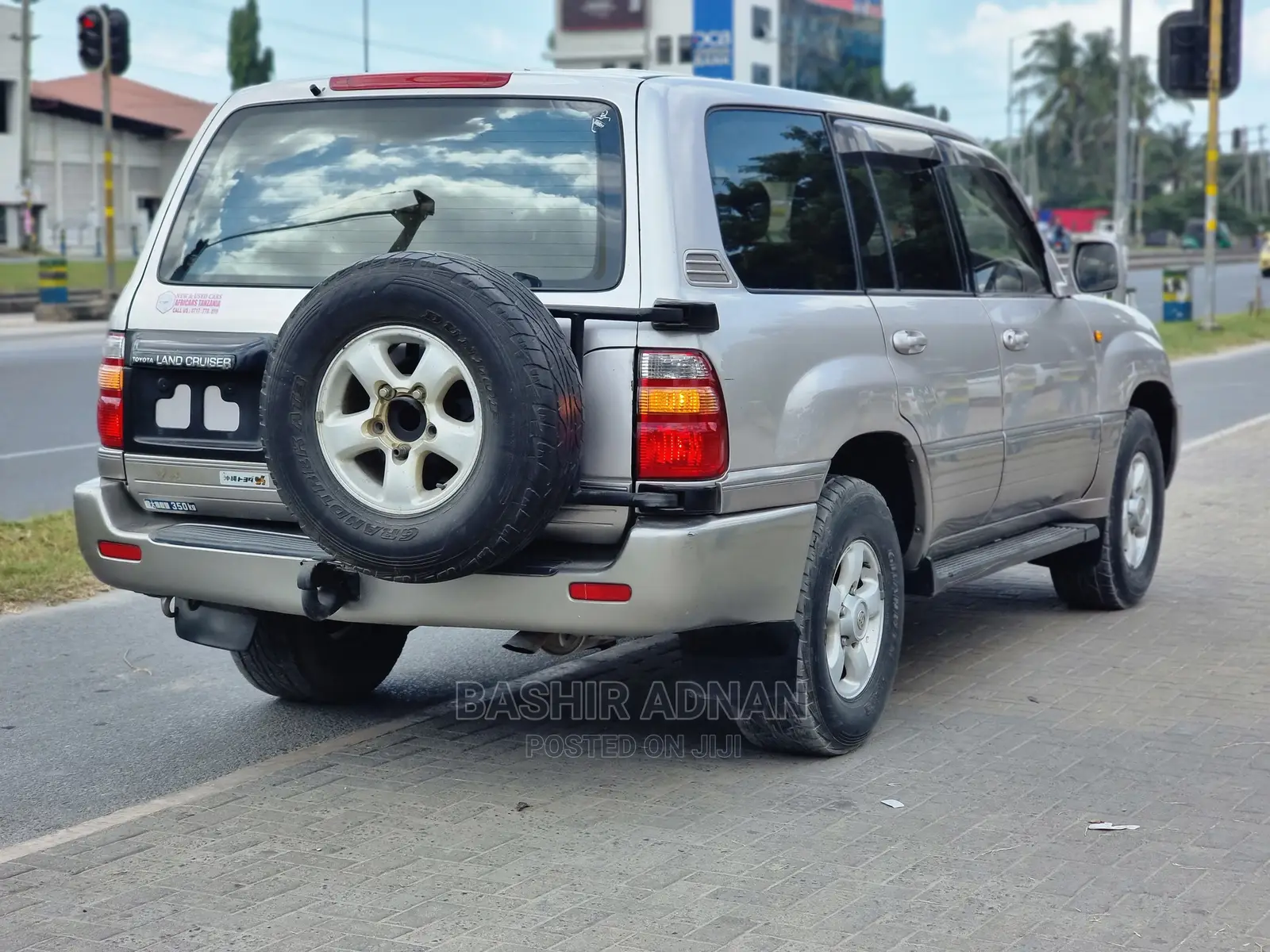 Toyota Land Cruiser 100 VX 4.2 4x4 2005 Silver