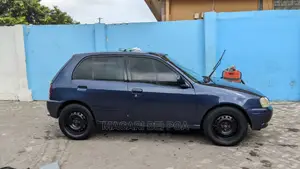 Toyota Starlet 2000 Blue