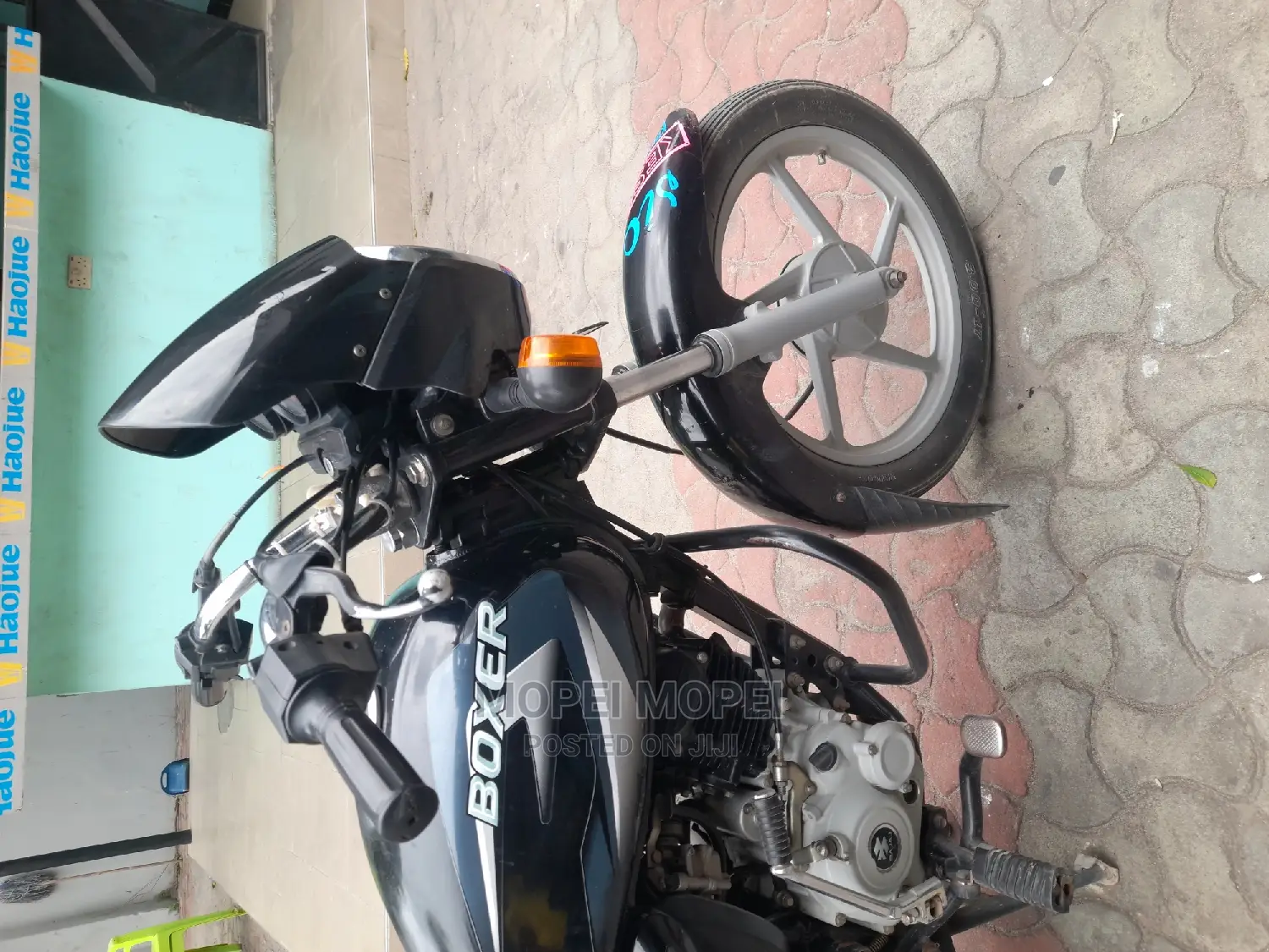 Bajaj Boxer X125 2022 Black