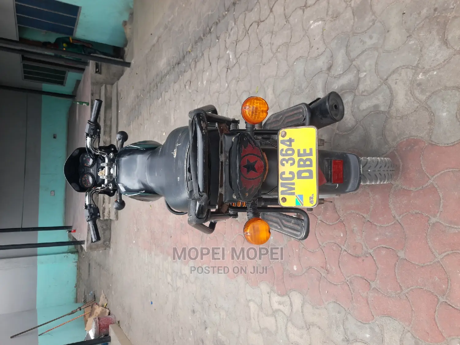 Bajaj Boxer X125 2022 Black