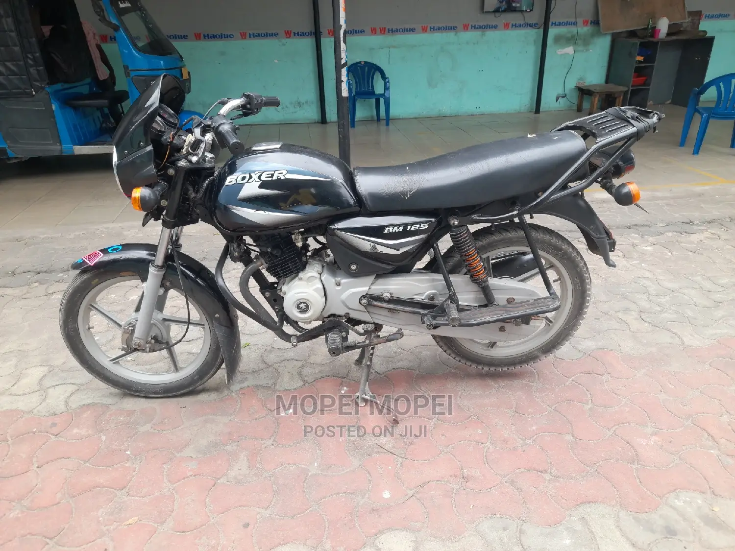 Bajaj Boxer X125 2022 Black