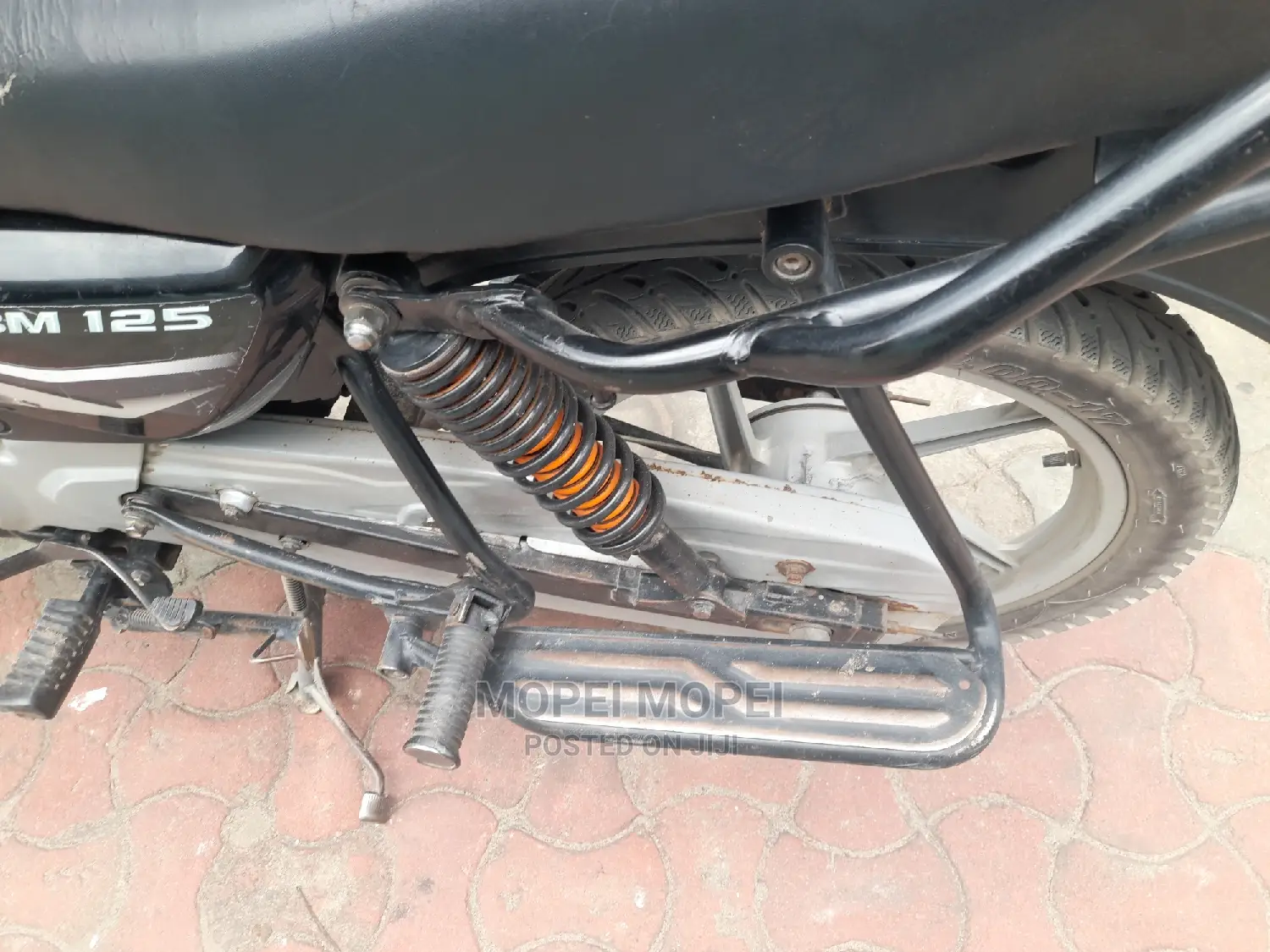 Bajaj Boxer X125 2022 Black